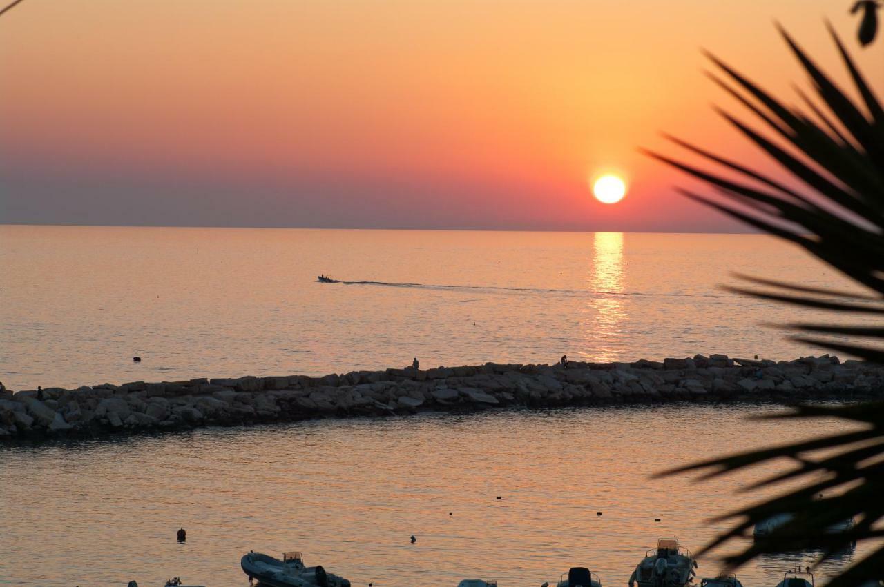 Blu Marine Casa A 10Mt Dalla Spiaggia Peschici Exteriér fotografie